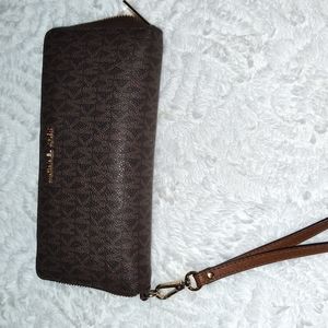 Michael Kors wallet
